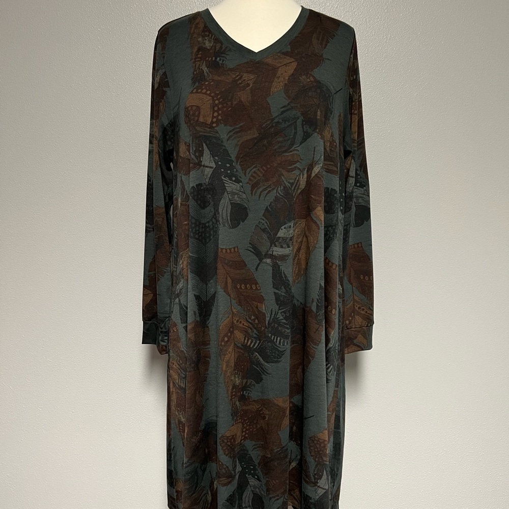 LuLaRoe “Emily” Dress